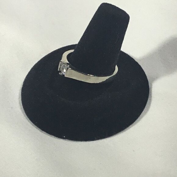 1/4 ct. Single Stone Ring (UC3) - Picture 7 of 9